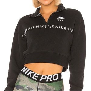 NWT✨ Nike Air Cropped Quarter Zip Sweatshirt